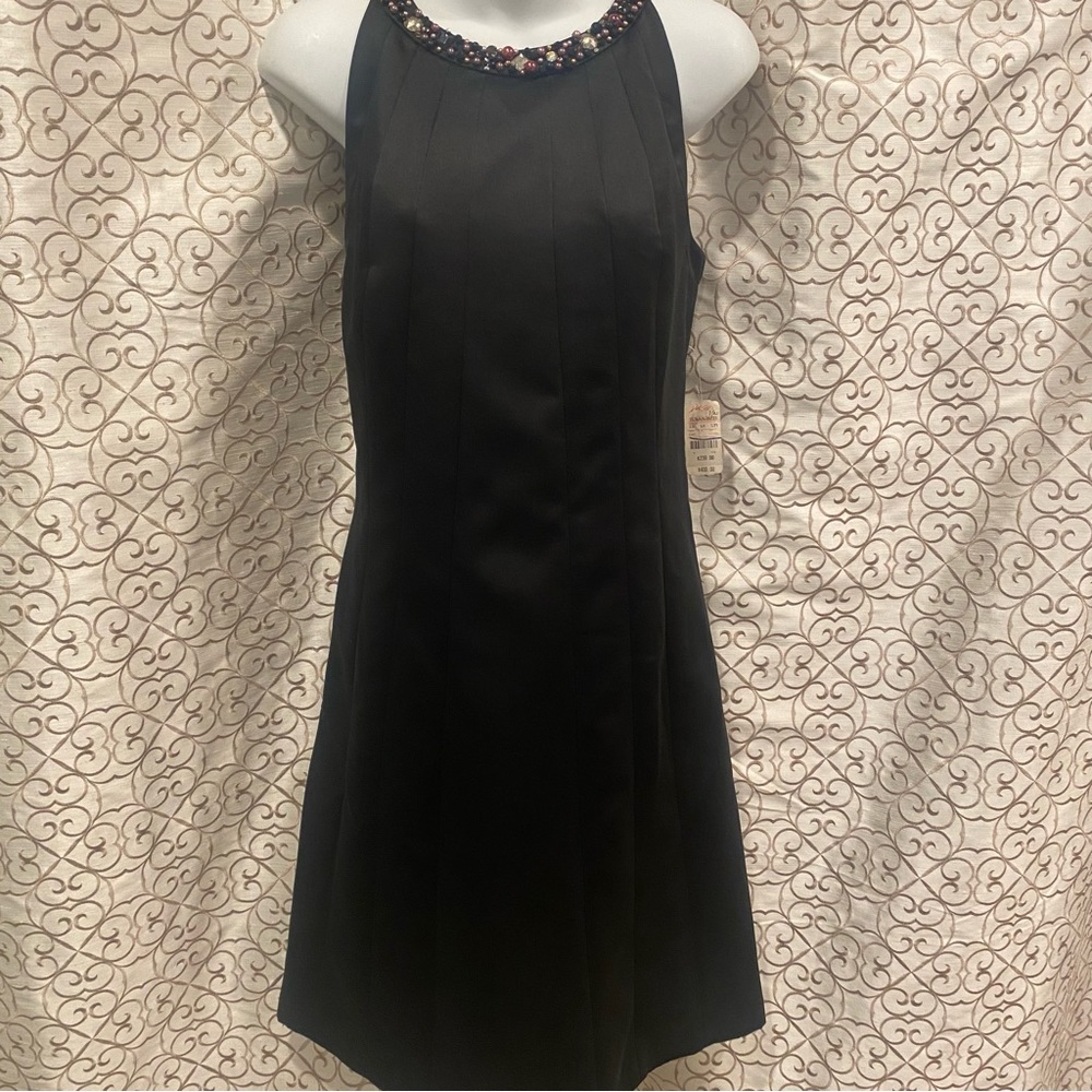 NWT $400!  *Kay Unger* black sleeveless a-line LBD sz 12